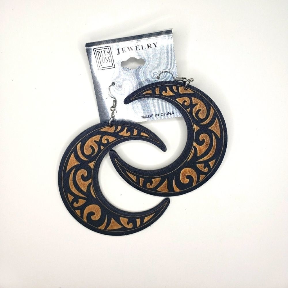 CRESCENT moon wood Earrings